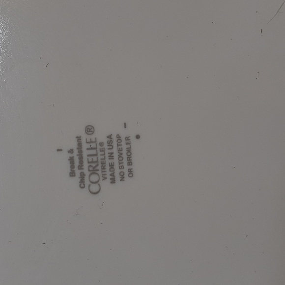 CORELLE VITRELLE " CHERISH " BOUTIQUE EMBOSSED OVAL 2 PC. PLATTER'S - Picture 5 of 7